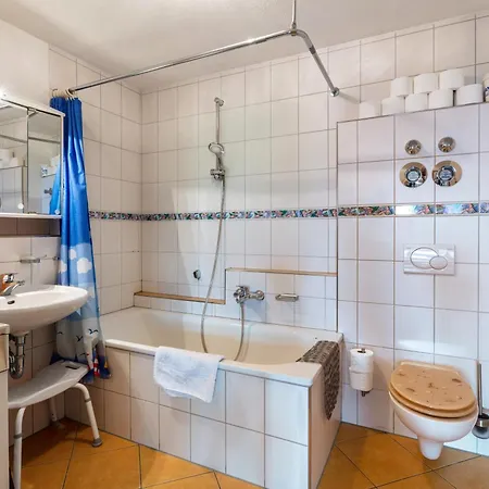 Апартаменты Haus Landblick Zell im Wiesenthal